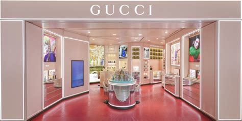 Gucci Beauty ION Singapore Boutique Has Fragrance Bar & More.